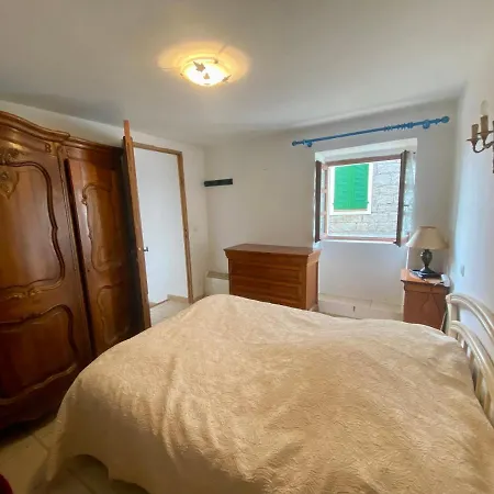T2 65m² *